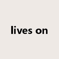 lives on是什么意思